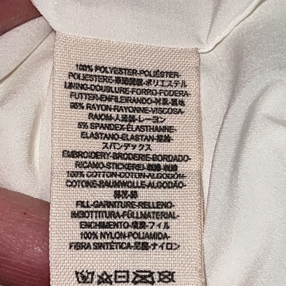 Jen’s Pirate Booty For Free People White/Ivory Lace And Satin Sleeveless… - Picture 9 of 10